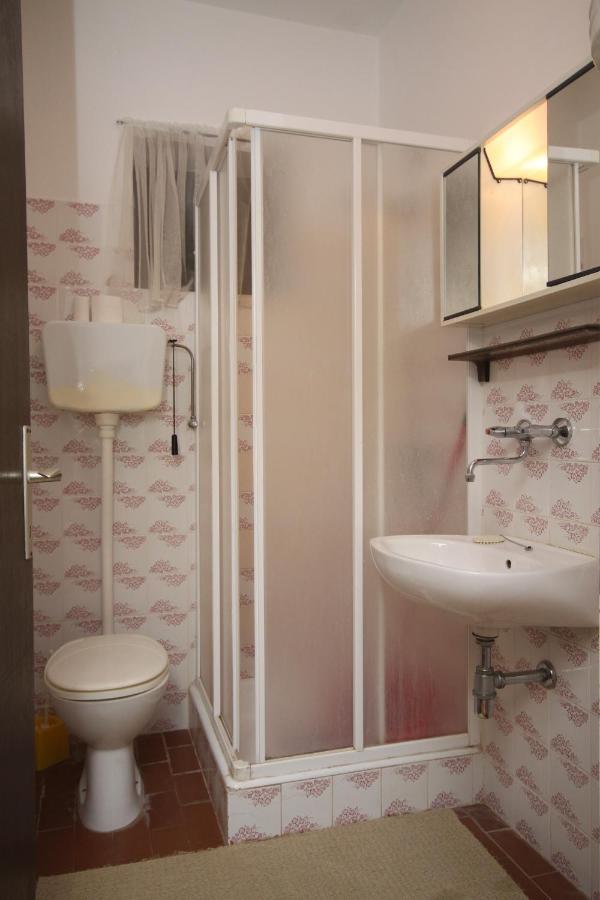 Apartments With A Parking Space Srima - Vodice, Vodice - 6099 Екстериор снимка